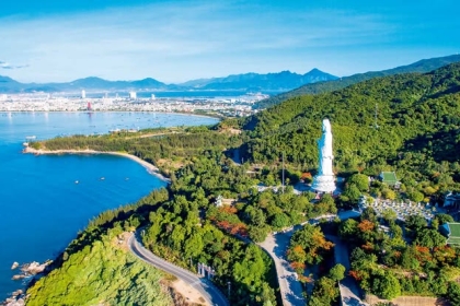  ĐÀ NẴNG – BÁN ĐẢO SƠN TRÀ – CÙ LAO CHÀM –  PHỐ CỔ HỘI AN – BÀ NÀ NÚI CHÚA