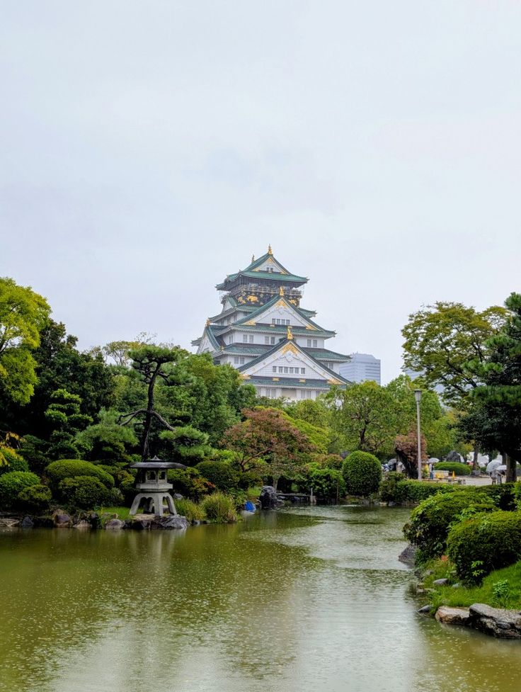 Lâu đài Osaka